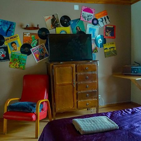 Bed and Breakfast Le Retro Abondance Exterior foto